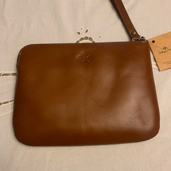 Patricia Nash Cassini Leather Wristlet - Picture 2 of 11